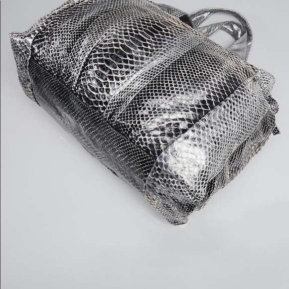 Gucci large python bag!! - Picture 3 of 8